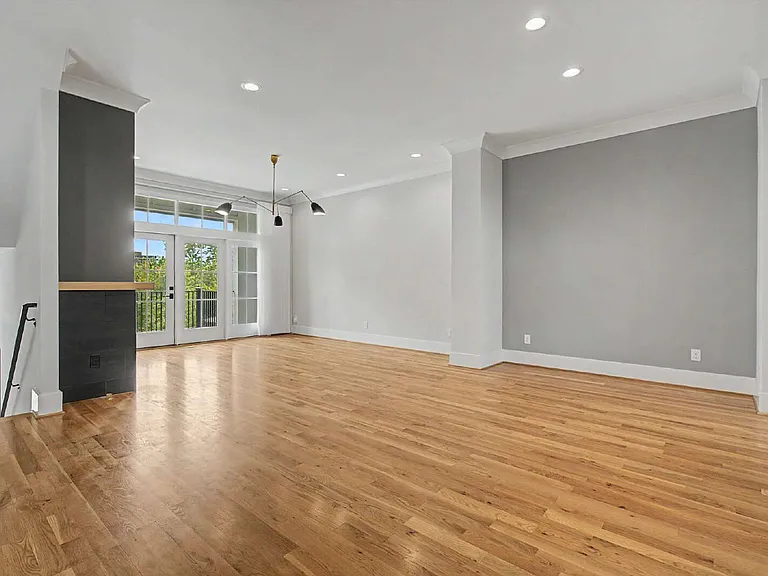 163 Park St — Photo 23