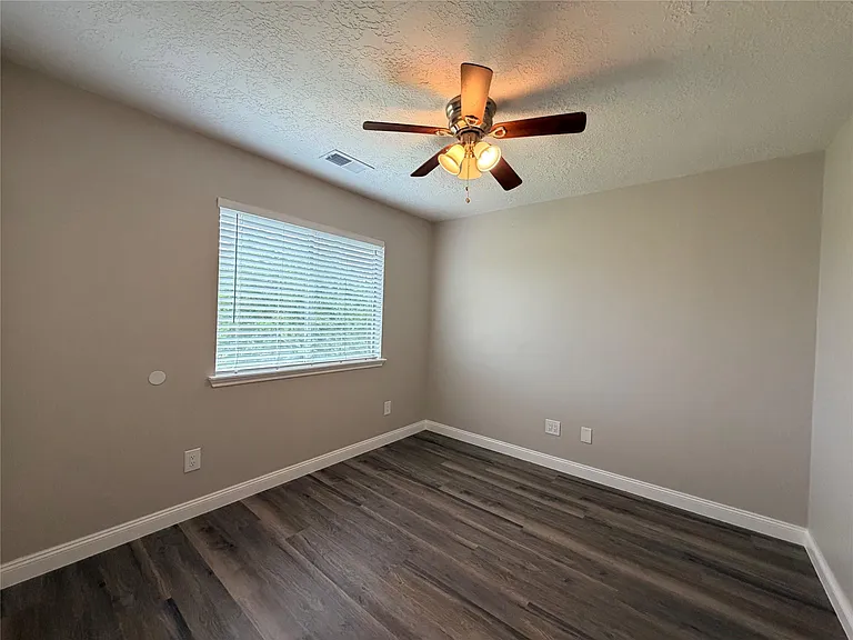 4406 Eaglewood Trail Dr — Photo 18