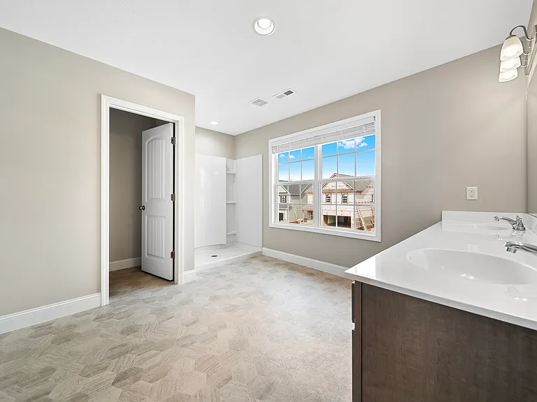 4740 Stoneyhurst Ln — Photo 23