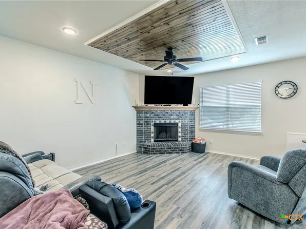 813 Ross Rd, Copperas Cove, TX 76522