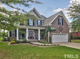 300 Sherman Pines Dr, Fuquay Varina, NC 27526