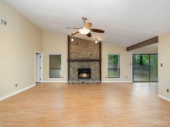 2nd image of 4625 Butterwick Ln