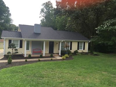5214 Bayberry Ln, Greensboro, NC, 27455