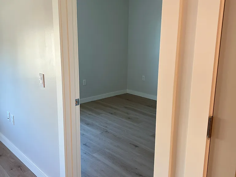 Fox Run Apartments — Photo 12