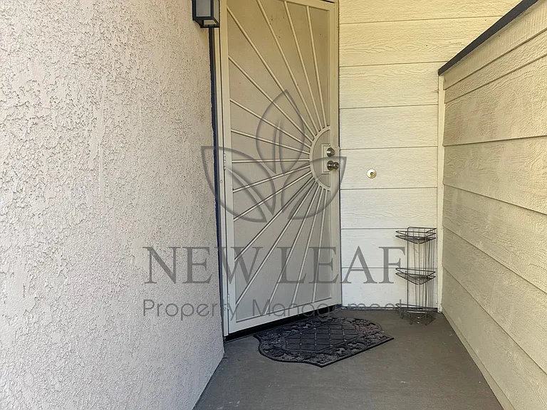 831 Carlton Privado — Photo 21
