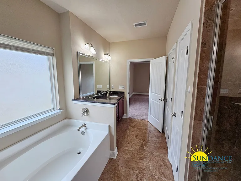 107 Gustaf Dr — Photo 8