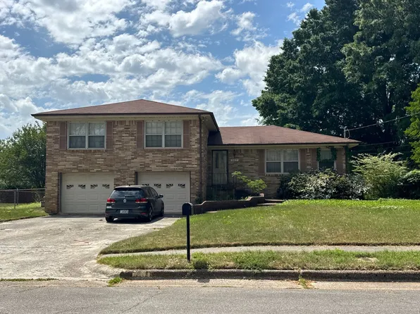6413 Deramus Ave NW, Huntsville, AL 35806