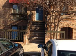 1707 S Hayes St APT B, Arlington, VA 22202