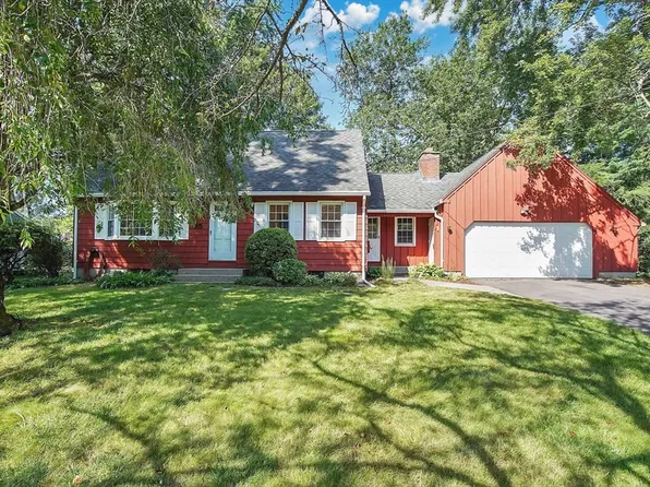 35 Butternut Hollow Rd, West Springfield, MA 01089