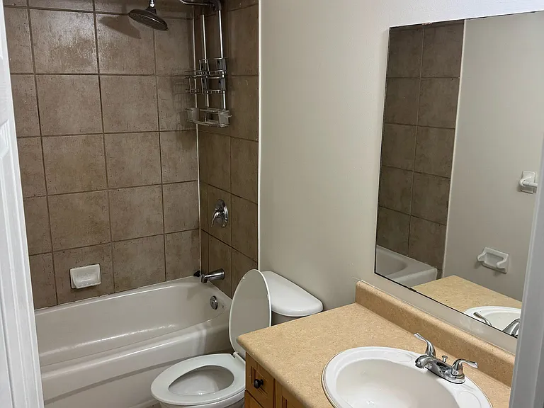 14 Peachwood Cres — Photo 11