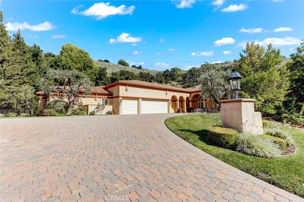 498 Lakeview Canyon Road 4