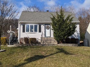 10 Chester Ave, Rockaway, NJ