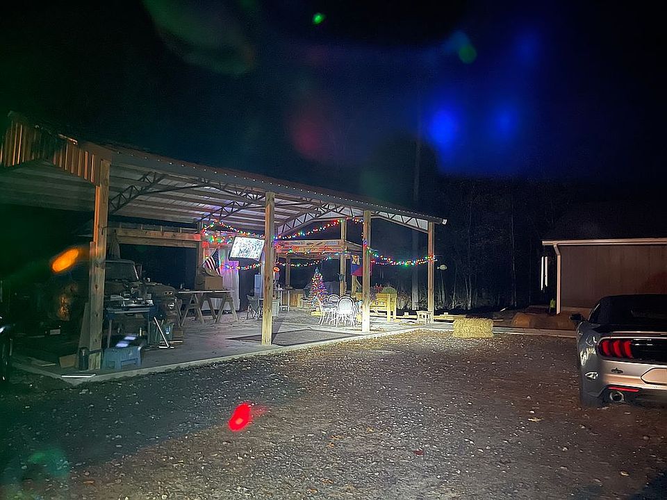 2nd image of 299 Andrews Mill Rd