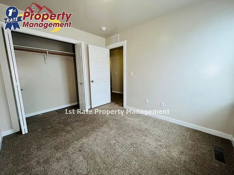 12036 W Ardyce St — Photo 5