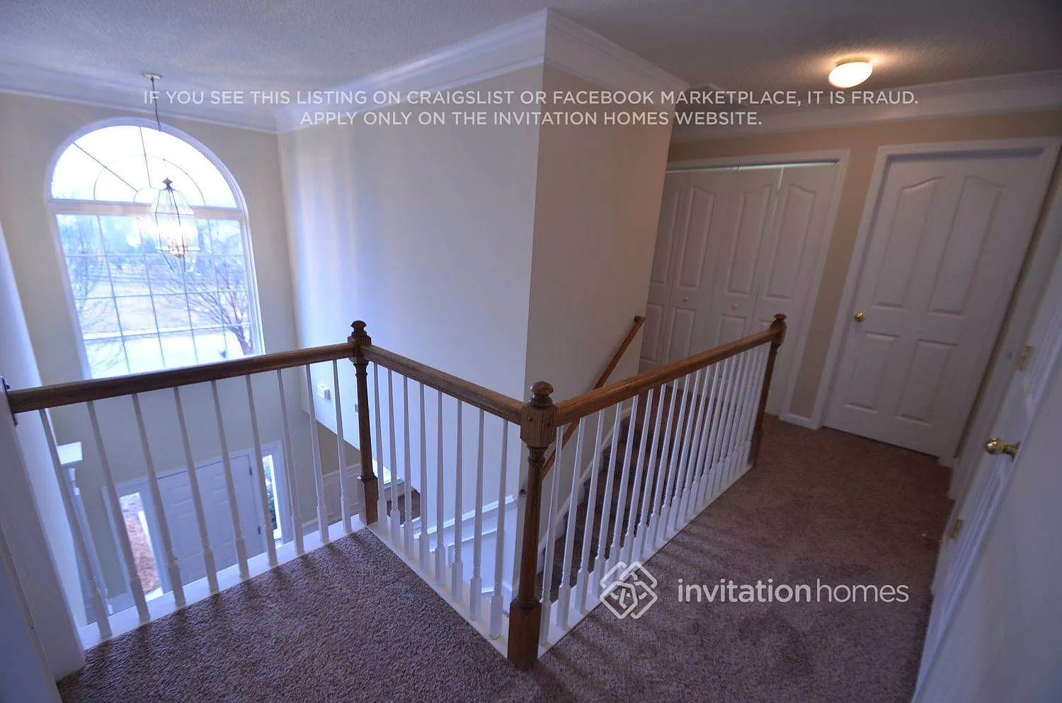 13407 Willow Falls Rd Charlotte, NC 28215 — Photo 2