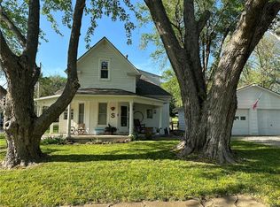 775 Main St, Cosby, MO 64436
