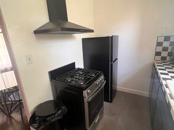 1404 E Olive Ave, Fresno, CA 93728