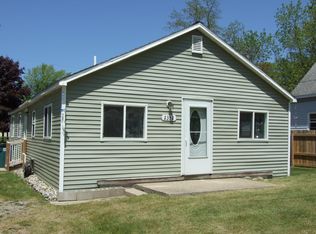 2352 Norman Ave, Norton Shores, MI