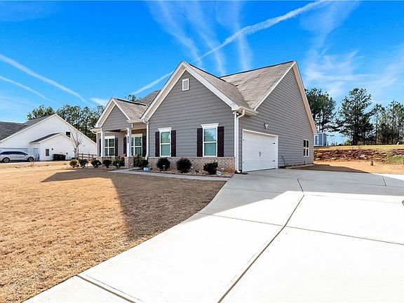 3rd image of 1081 Pine View Trl