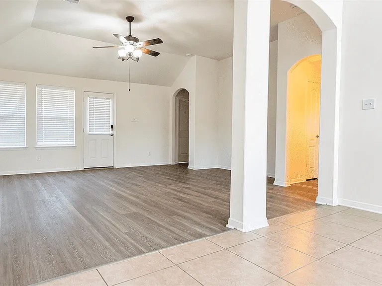 1415 Hardy Stone Dr — Photo 5