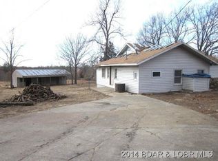 1518 State Rd E, Montreal, MO 65591