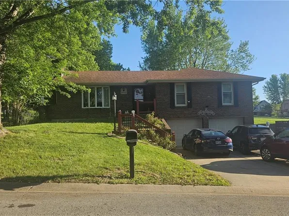 4509 Alpha Ln, Saint Joseph, MO 64506