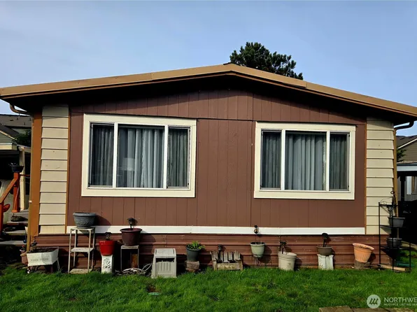 1114 29th St Place NW #29, Puyallup, WA 98371