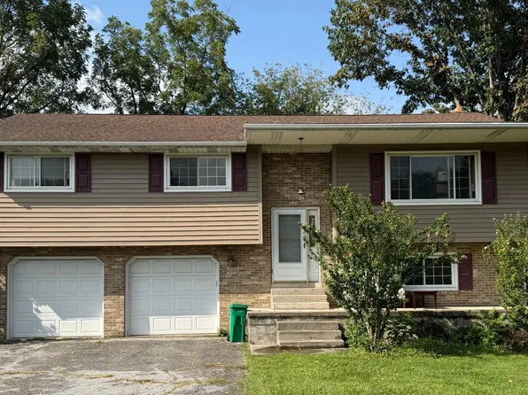 515 Thornwood Ln, Carlisle, PA 17013