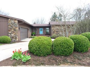 1561 Avalon Rd, Wooster, OH 44691