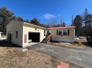 138 Plains Rd, Hollis Center, ME 04042