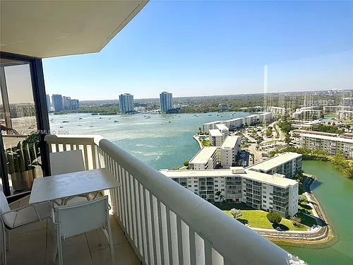 1000 W Island Blvd Photo 1 1000 W Island Blvd Photo 1