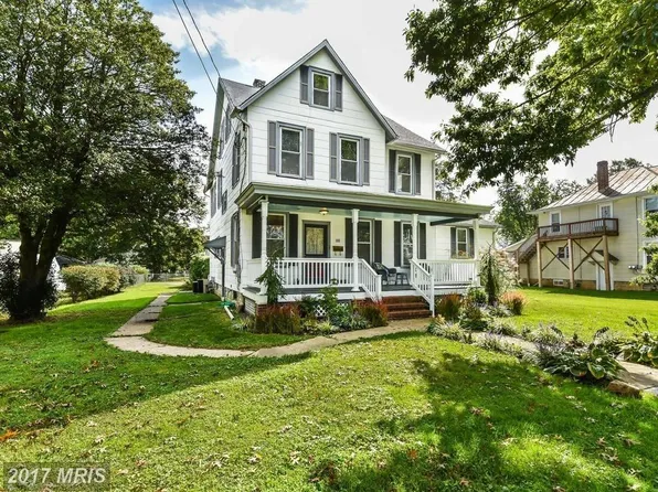 408 Park Cir, Elkton, MD 21921