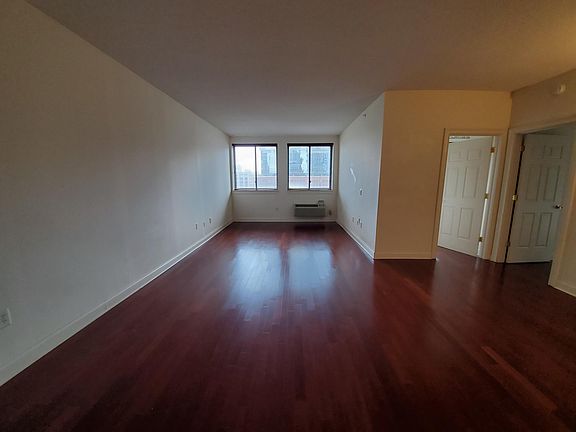 Empty Living Room