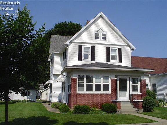 2nd image of 304 S Gibson St