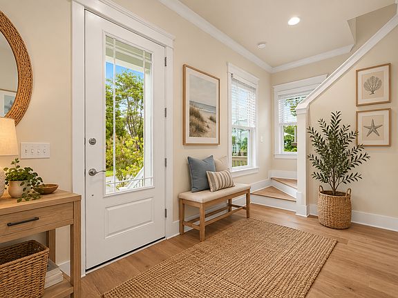 3rd image of 99 Grande Pointe Cir