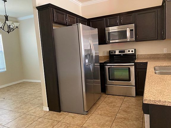 4th image of 7228 Barksdale Ln