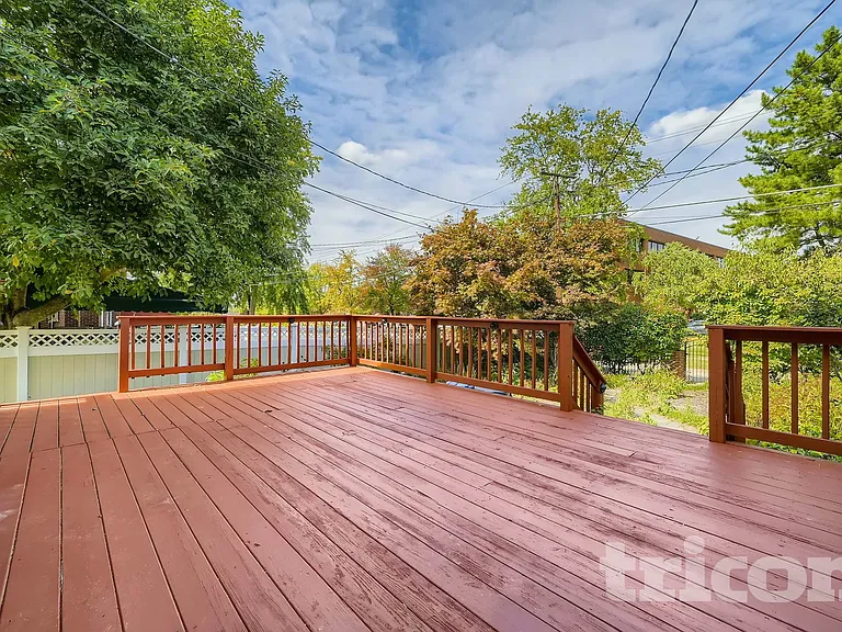 1432 Putty Hill Ave — Photo 12