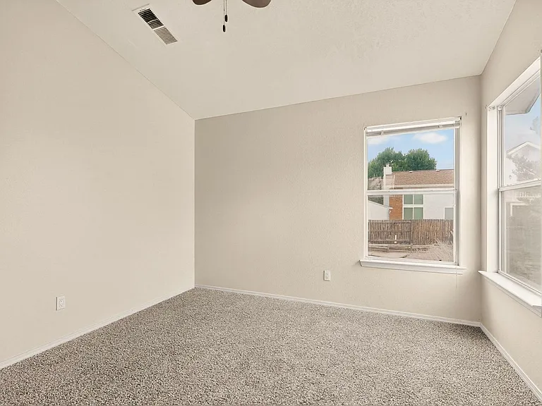 7817 Sunrose Dr NW — Photo 9