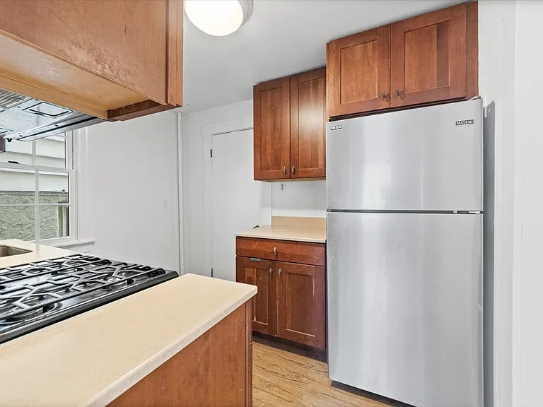 9 N Dearman St — Photo 6