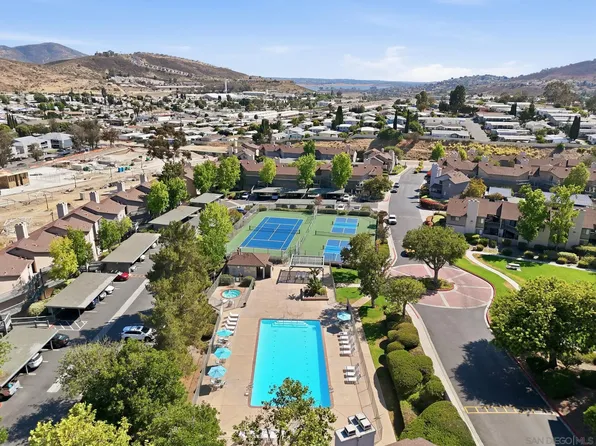 3003 Blue Oak Ct, Spring Valley, CA 91978