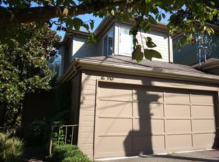 210 31st Ave S, Seattle, WA 98144