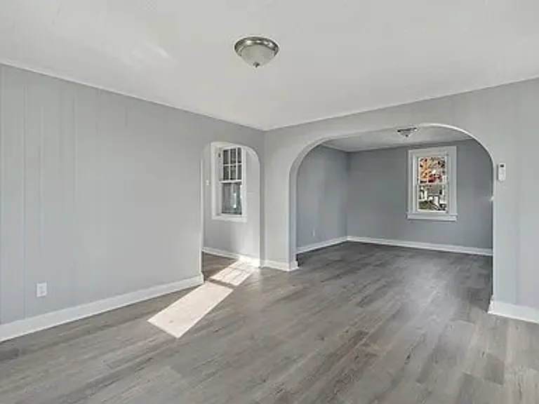 147 Rogers St — Photo 19