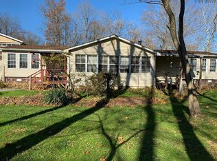 127 Cottage Ave, New Paris, PA 15554