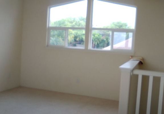 4th image of 75-5919 Alii Dr APT K22