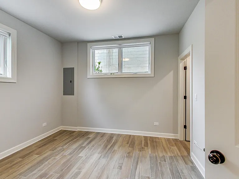 6115 S University Ave #6 — Photo 15
