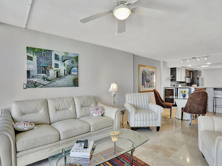 4 Royal Palm Way #6020 — Photo 14