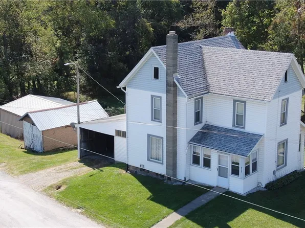 8778 Columbus Rd, Lakeville, OH 44638