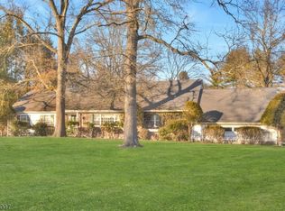 4 Surrey Dr, Saddle River, NJ 07458