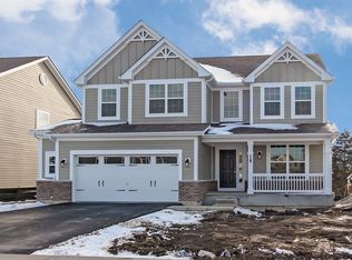 15 Anne Cir, Lemont, IL 60439