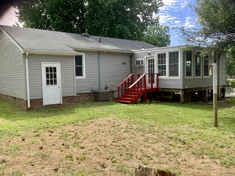 15920 Tri Gate Rd — Photo 6